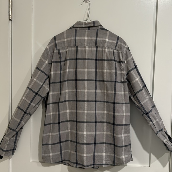 Sonoma Men’s Large Button Down Dress/Semi-Casual Shirt  - Light Gray - Picture 4 of 5